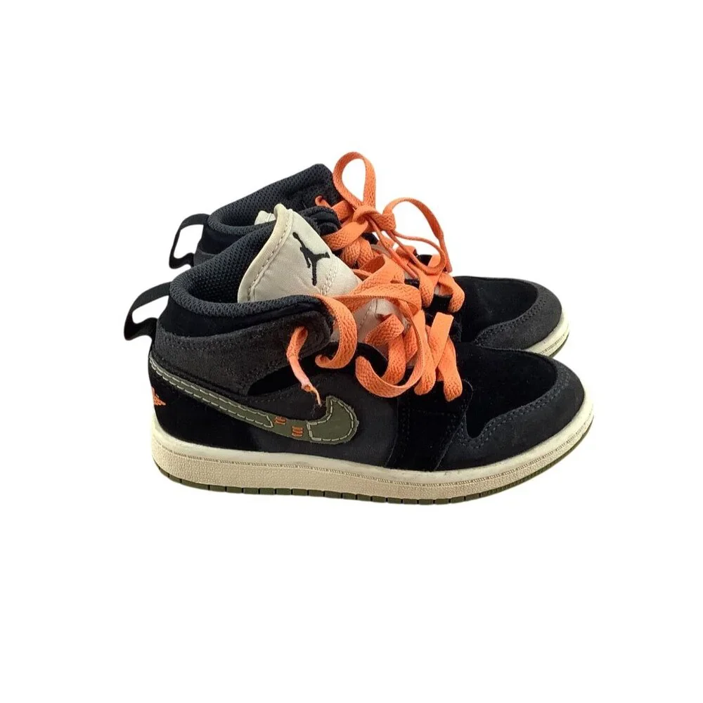 Air Jordan 1 Mid SE GS Black/Orange Suede Shoes Size 11C Youth - Picture 1 of 7